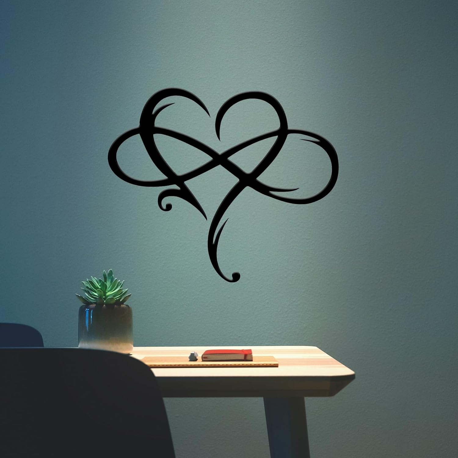 MayLove-US Infinity Heart Metal Wall Decor, Unique Infinity Heart Wall Decor Love Sign Plaque Steel Art Geometric Bedroom Ornaments Cut Out for Home, Wedding Decor